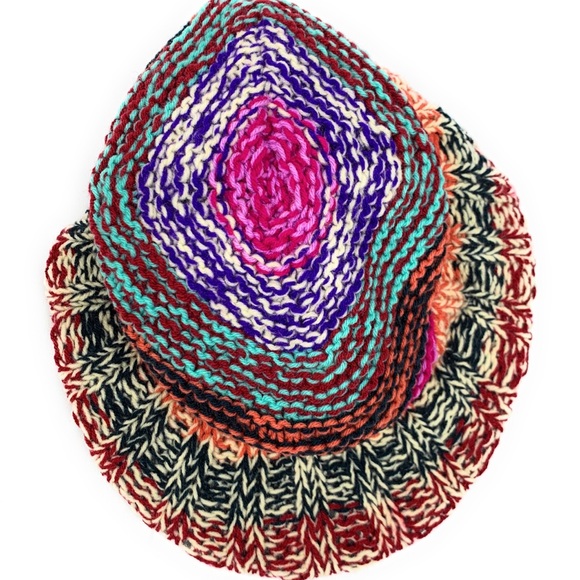 Woolen brimmed hat - Picture 5 of 6